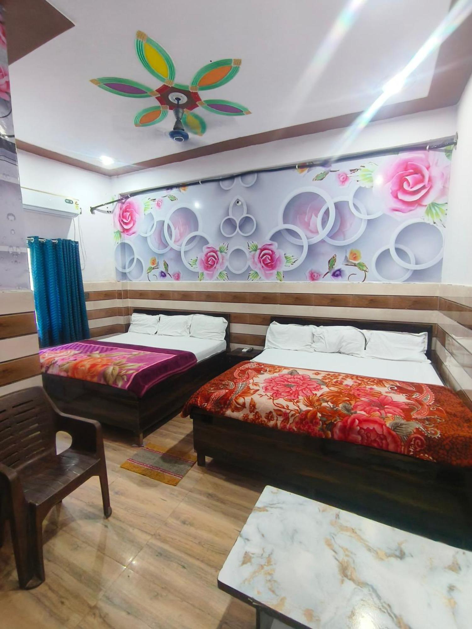 K.D.Dham-Near Prem Mandir Hotel Vrindavan Exterior photo