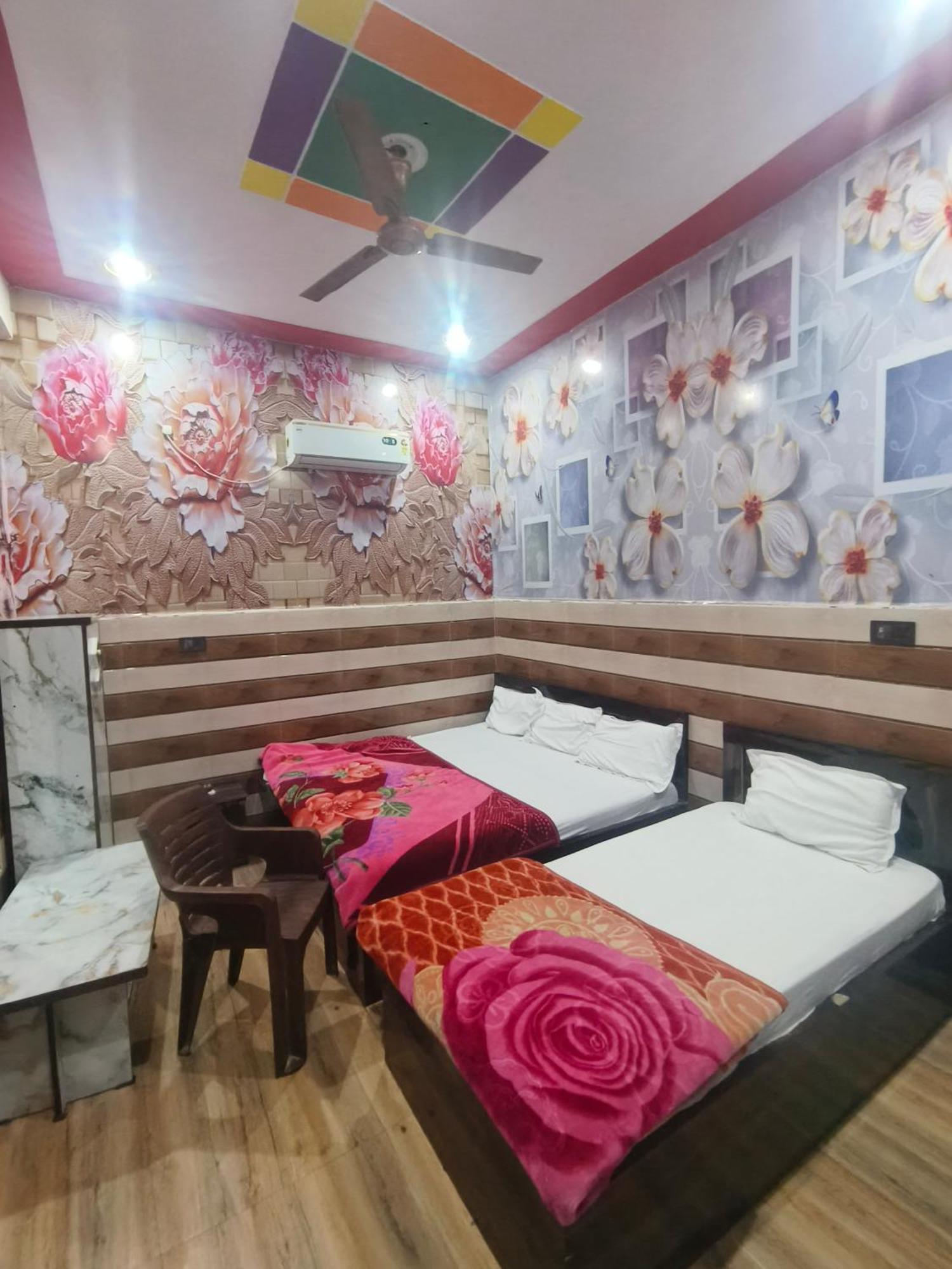 K.D.Dham-Near Prem Mandir Hotel Vrindavan Exterior photo